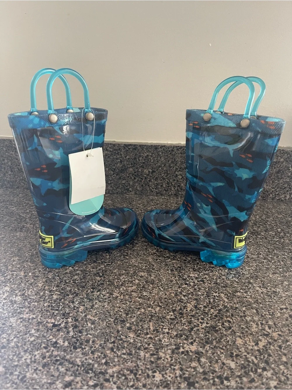 Western Chief Kids Shark Camo Light Up Rain Boots - Blue Size 6